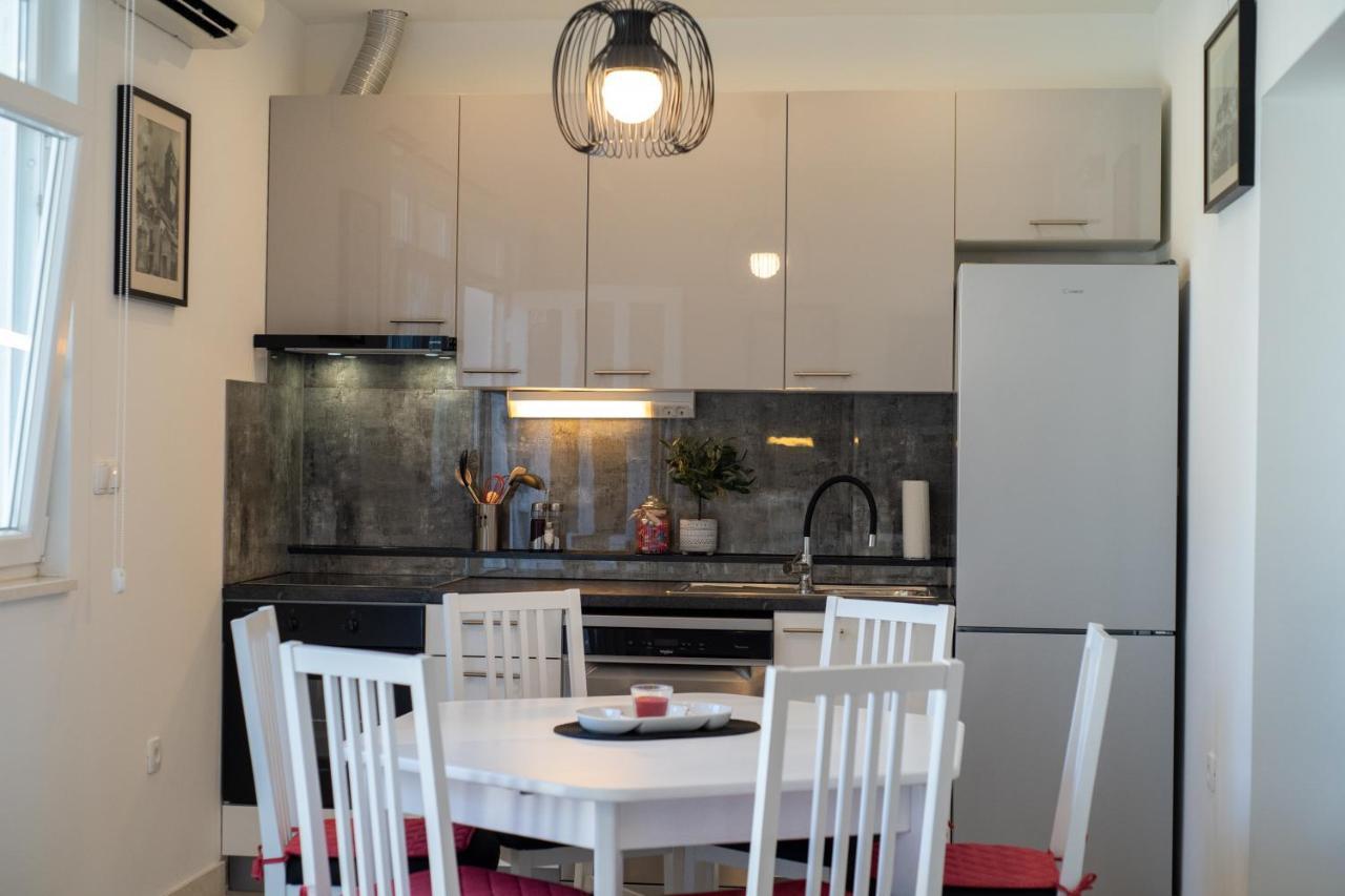 Apartman Dupin Dugi Rat Exterior foto